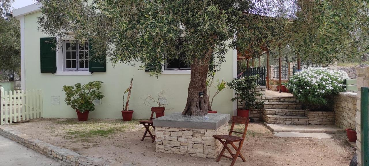Villa Olive Garden, Kastanida - Paxoi Гайос Екстериор снимка